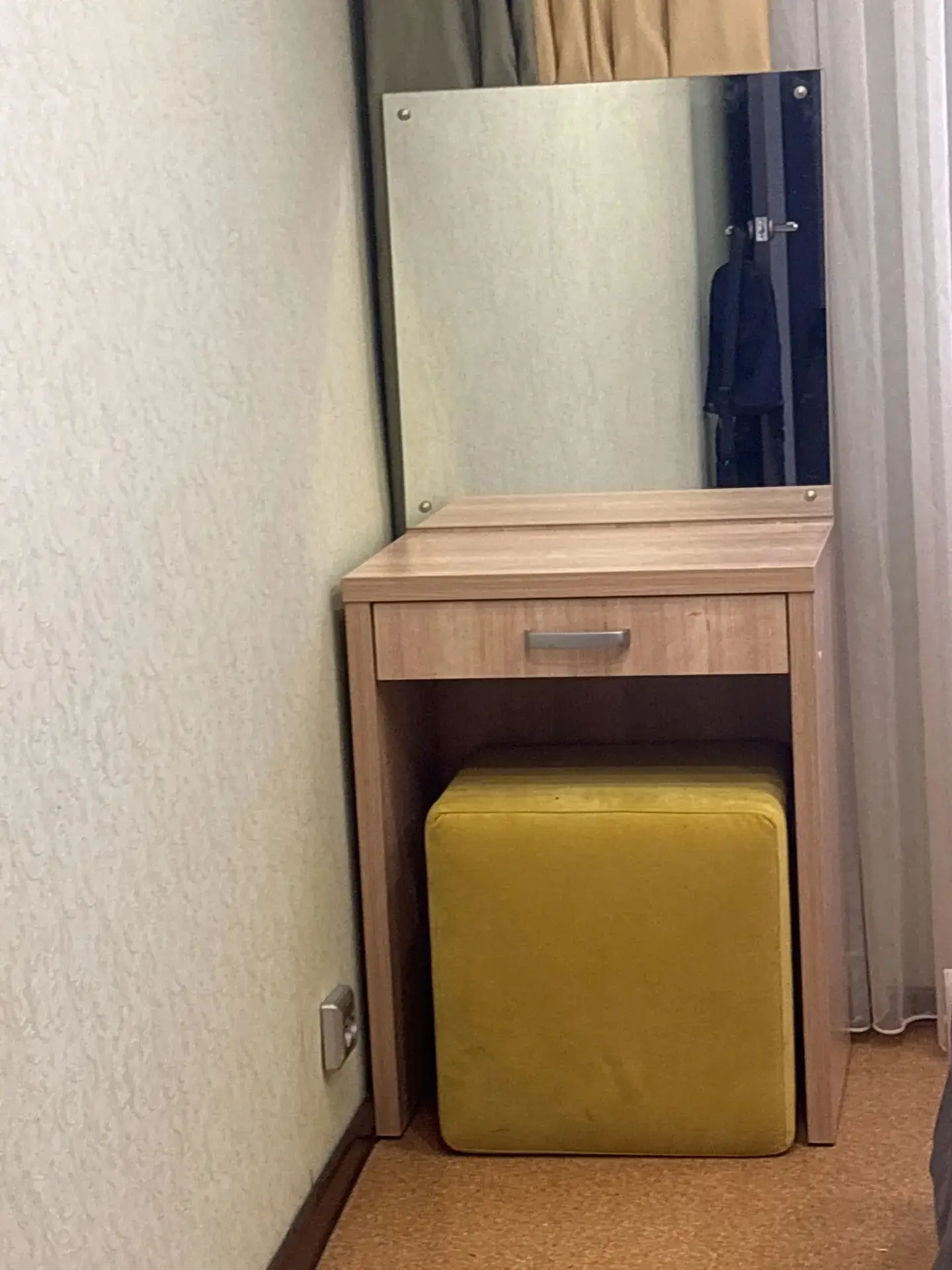Продам все в идеале1500