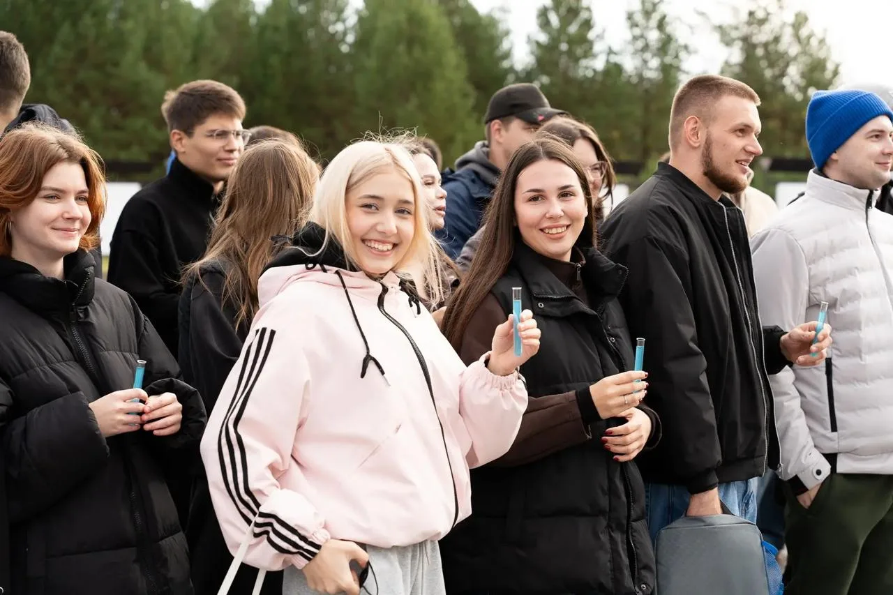 Новые специалисты становятся частью команды Сургутского ЗСК
