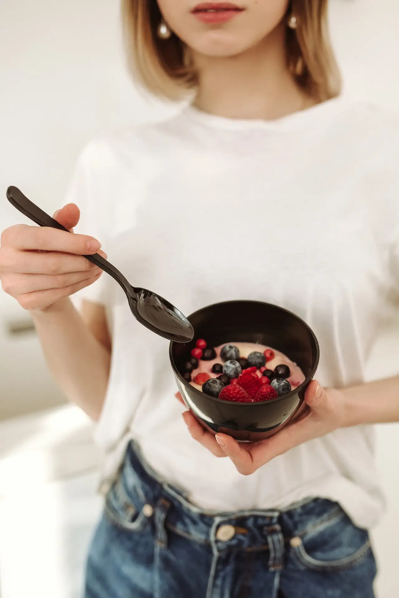 Знаете, почему наша еда такая вкусная? Потому что она таит в себе маленький секрет… в н...