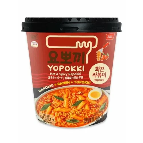 🍜 Попробуйте токпокки с лапшой в остром соусе!