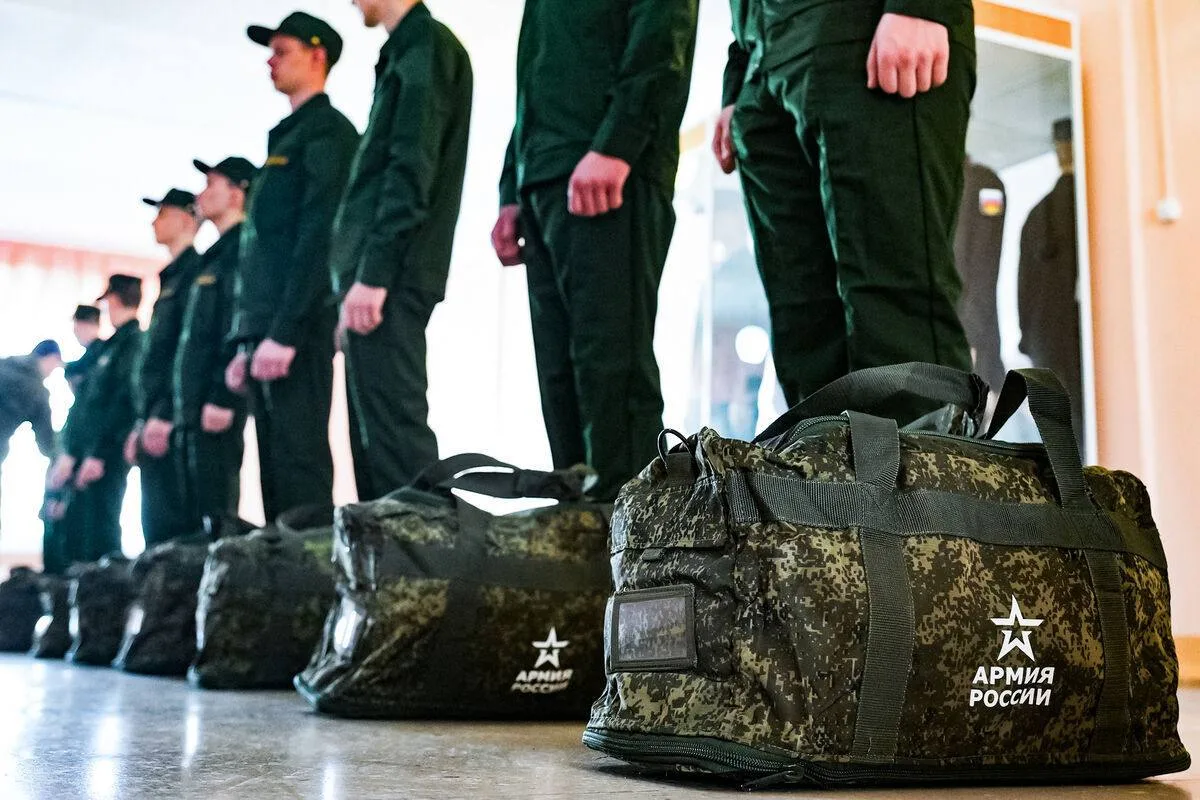 🎖️ Более 1 500 призывников из Самарской области отправятся на военную службу этой осенью.