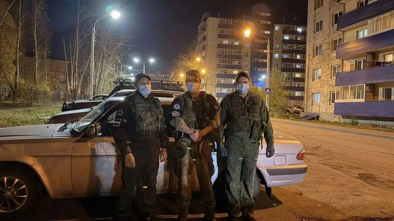 🚨 Народная дружина «Штаб гражданской обороны» впервые вышла в рейд по Ленинскому округ...
