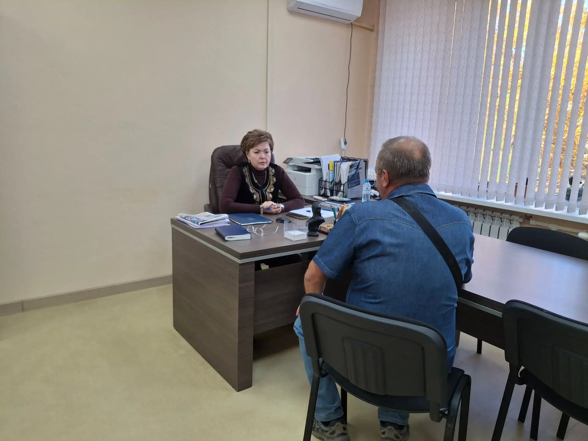 14 октября 2026 года депутаты Ясиноватского муниципального совета - Анна Бондарь и Елен...