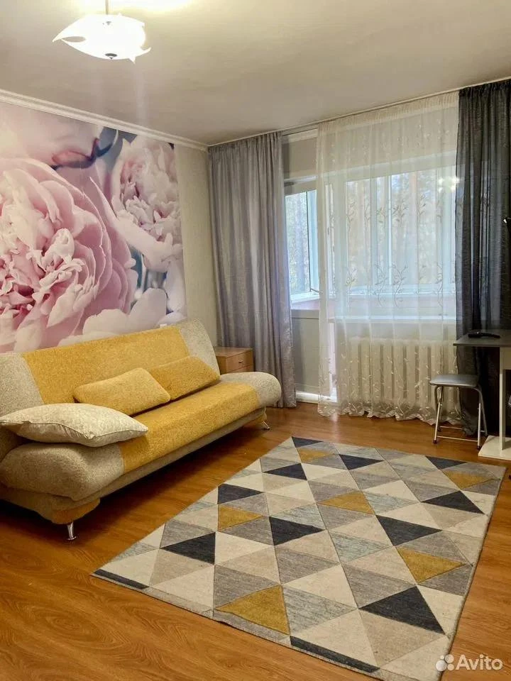 Сдам без посредников: 1-комнатная квартира, 30м²