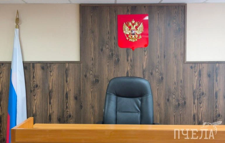 ⚖️ Ленинский районный суд Челябинска отправил в колонию двух парней, которые избили в м...