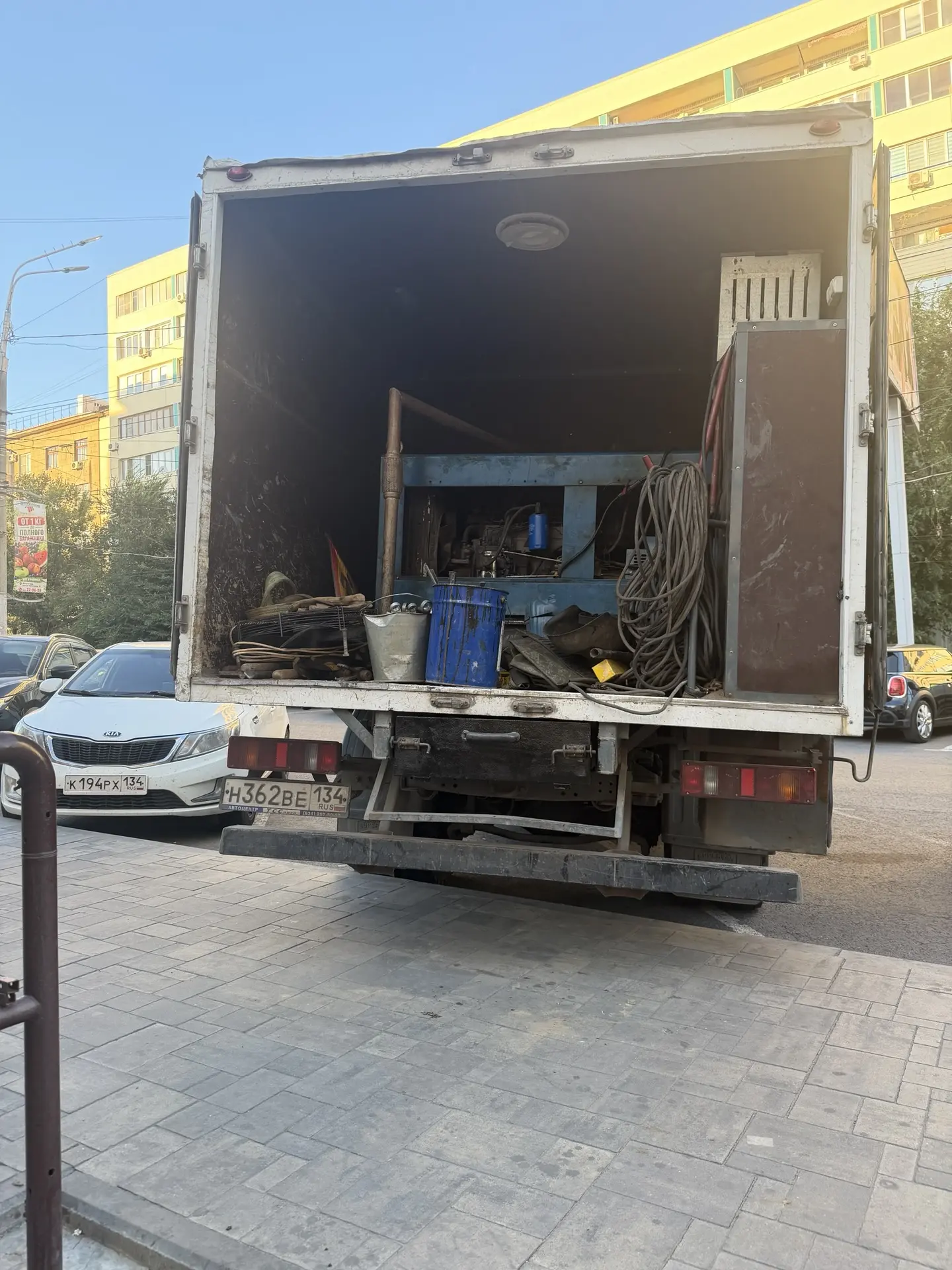 Добрый вечер. Ремонтные работы продолжаются. Ждём 😰