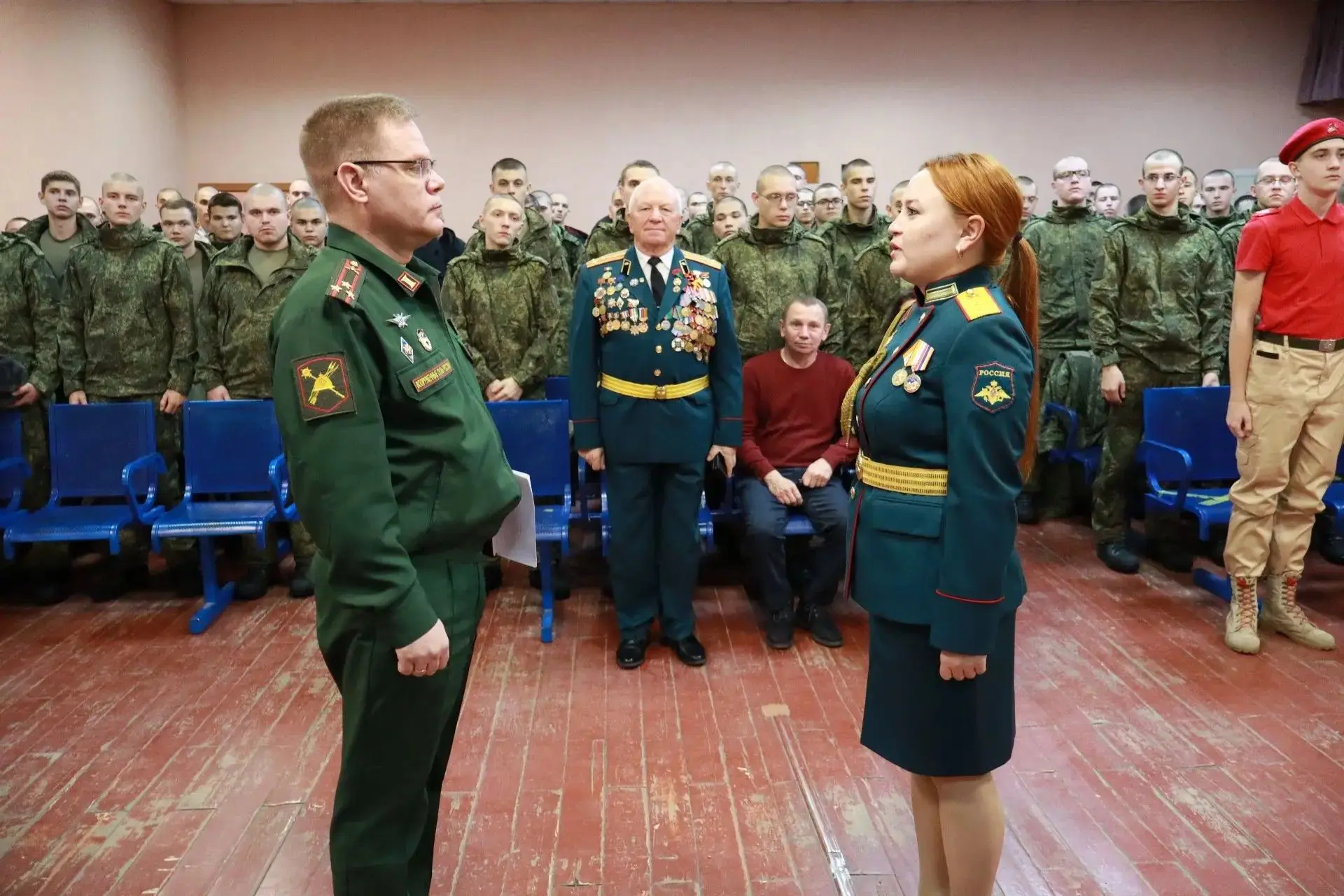 Проводили первую  партию призывников в Вооружённые силы Российской Федерации.