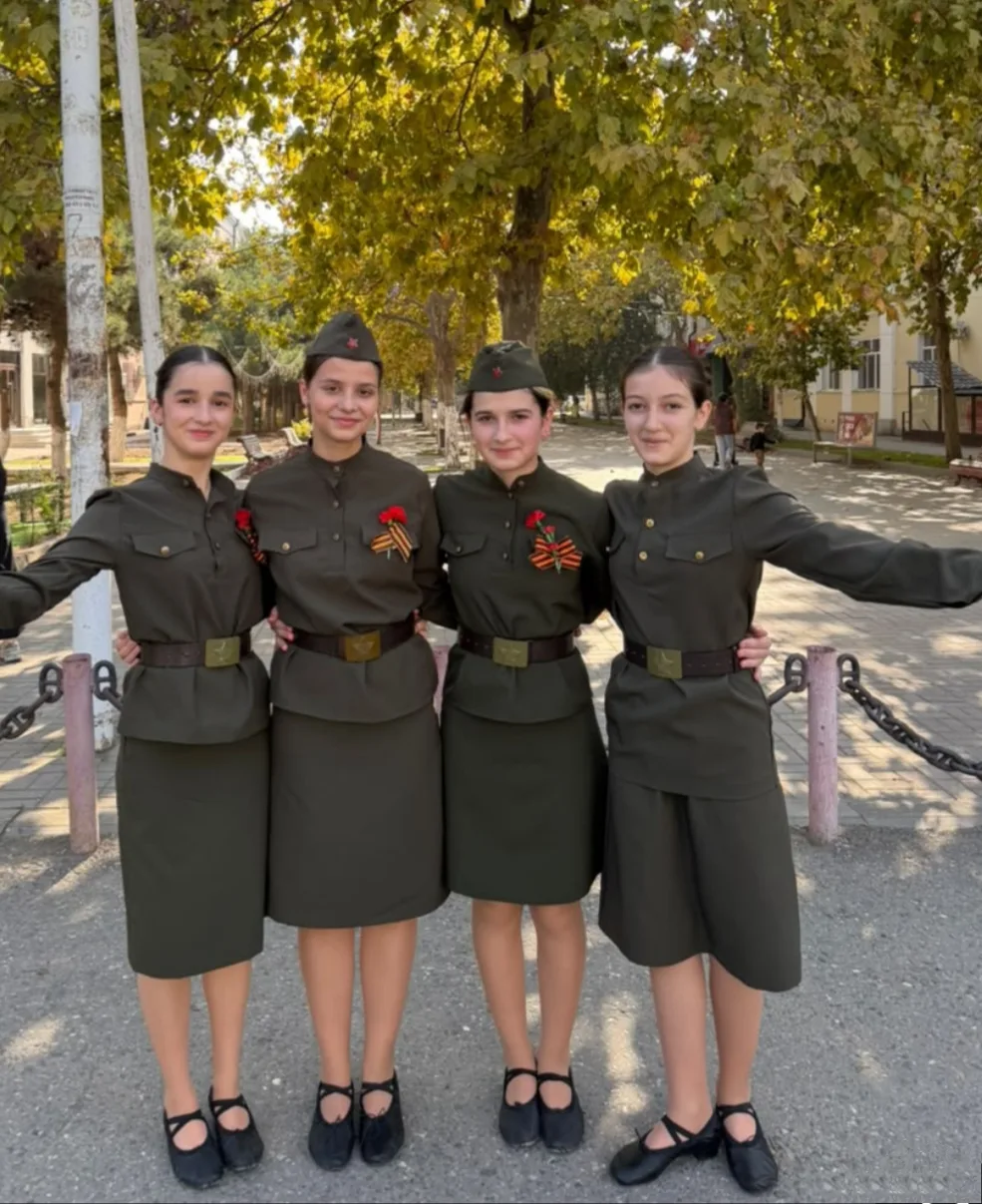 🇷🇺 Традиции чести и долга: в Каспийске состоялись торжественные проводы призывников.