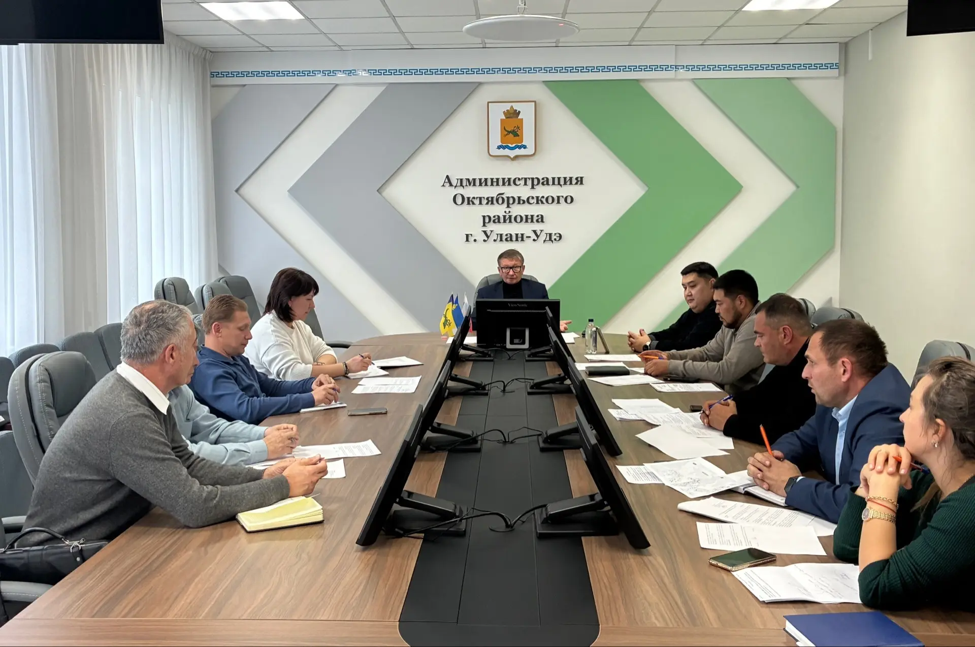 📢 Сегодня в зале заседаний прошло совещание о пожарных гидрантах.