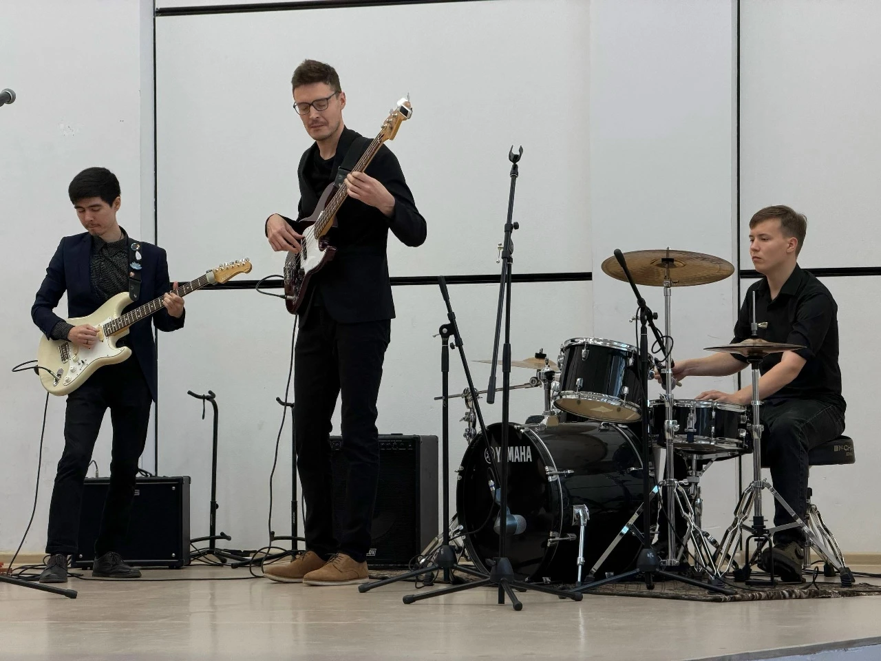 ✨🥁🎤 Палитра романтического праздника