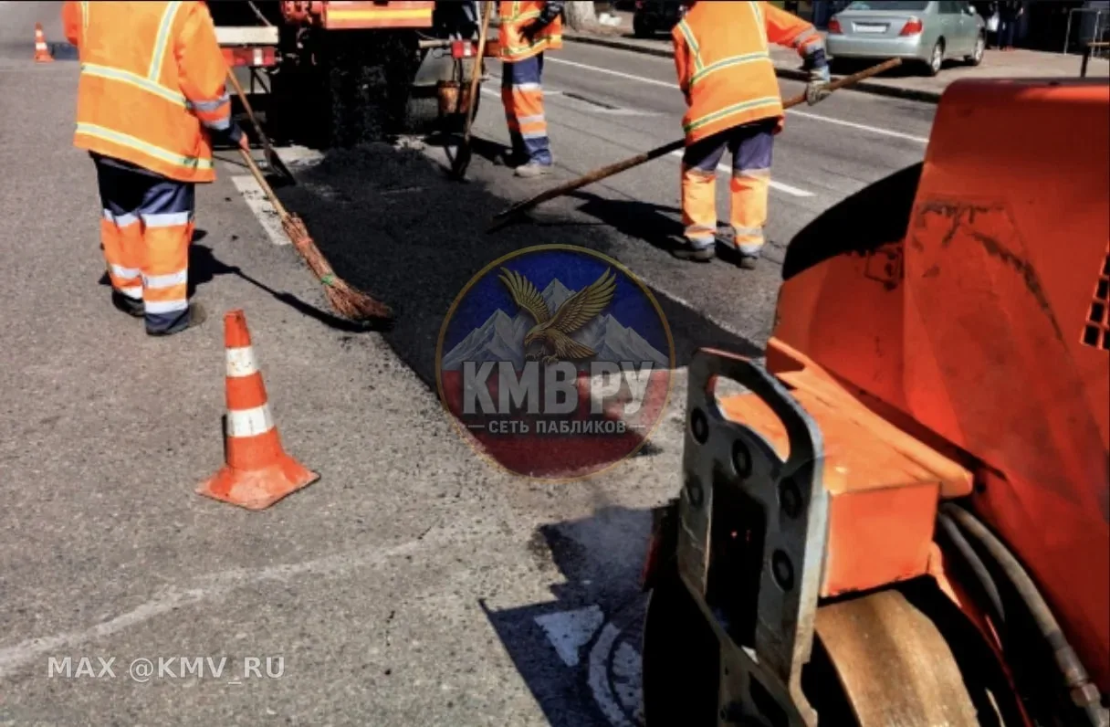 🚜 Дорожный сезон в Георгиевском округе: где сейчас идет ремонт и что уже сделано:
