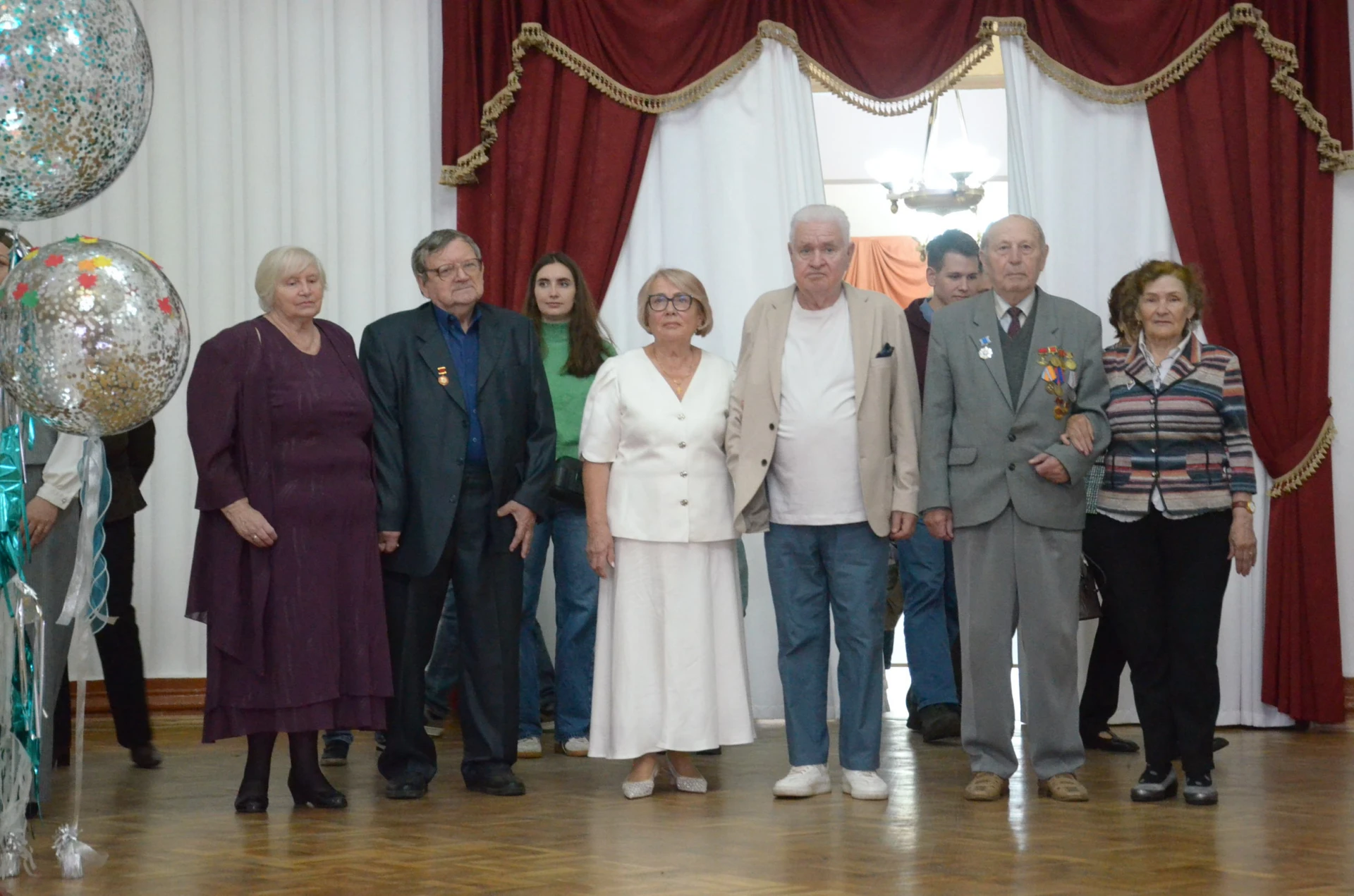 Снова жених и невеста! Юбиляров семейной жизни чествовали в Дзержинске