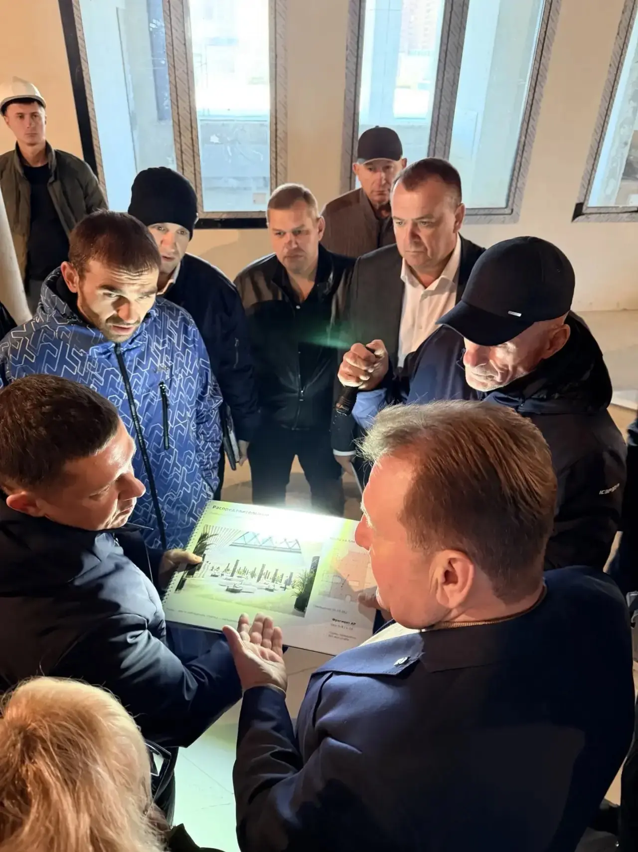 Сегодня глава Ставрополя Иван Иванович Ульянченко посетил строительную площадку будущег...