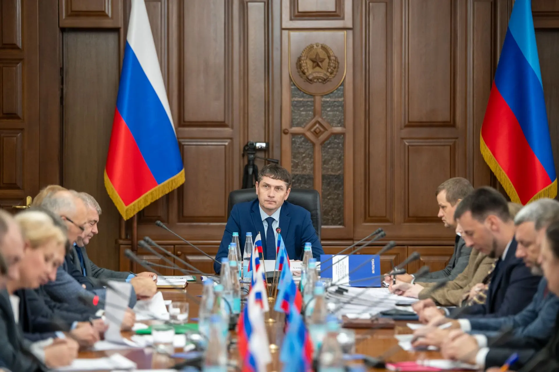 📝 Ключевое по итогам заседания Правительства ЛНР: