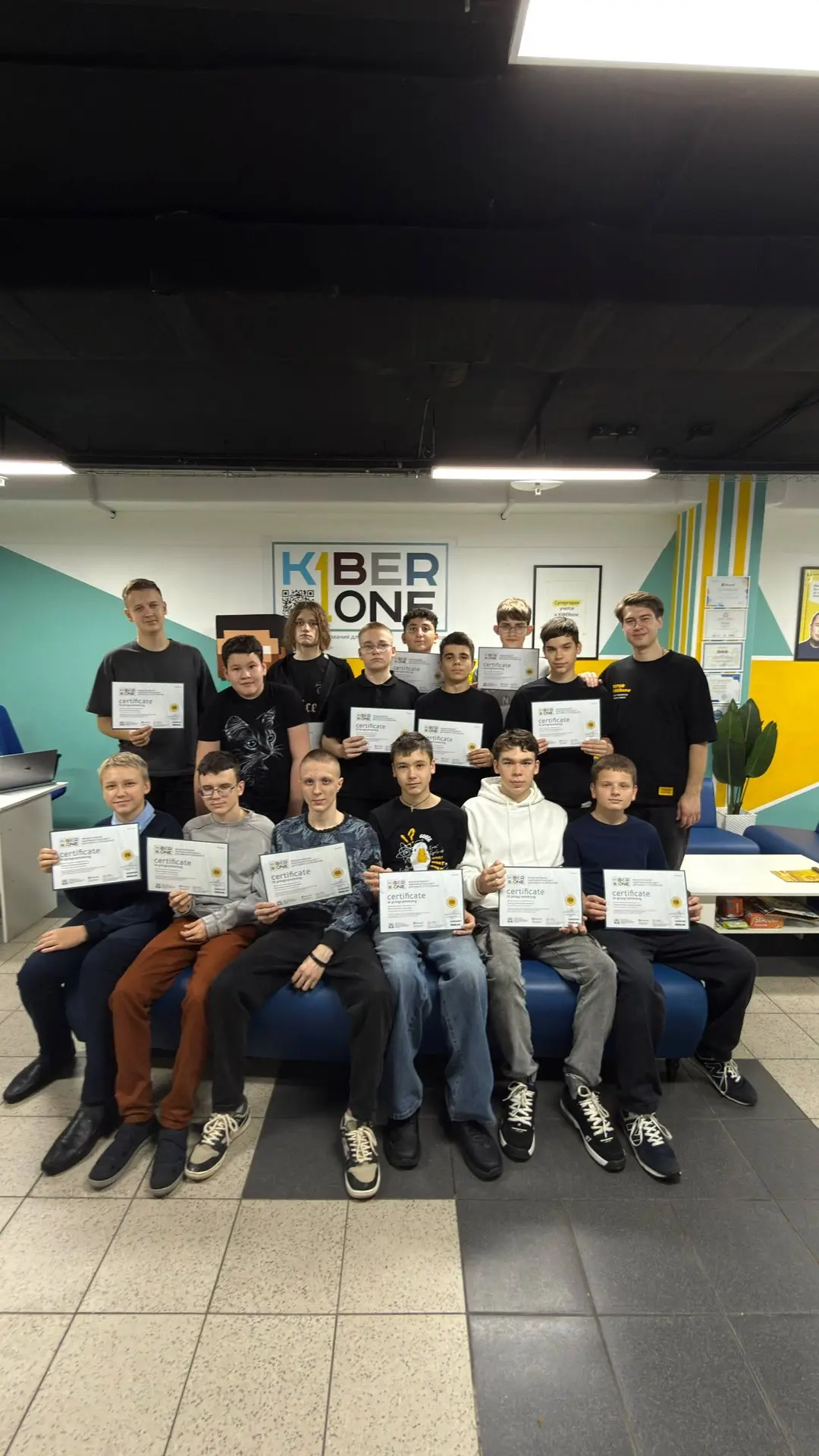 Поздравляем 🎉! Вот такая у нас старшая группа! Все «дети» очень способные и внимательн...