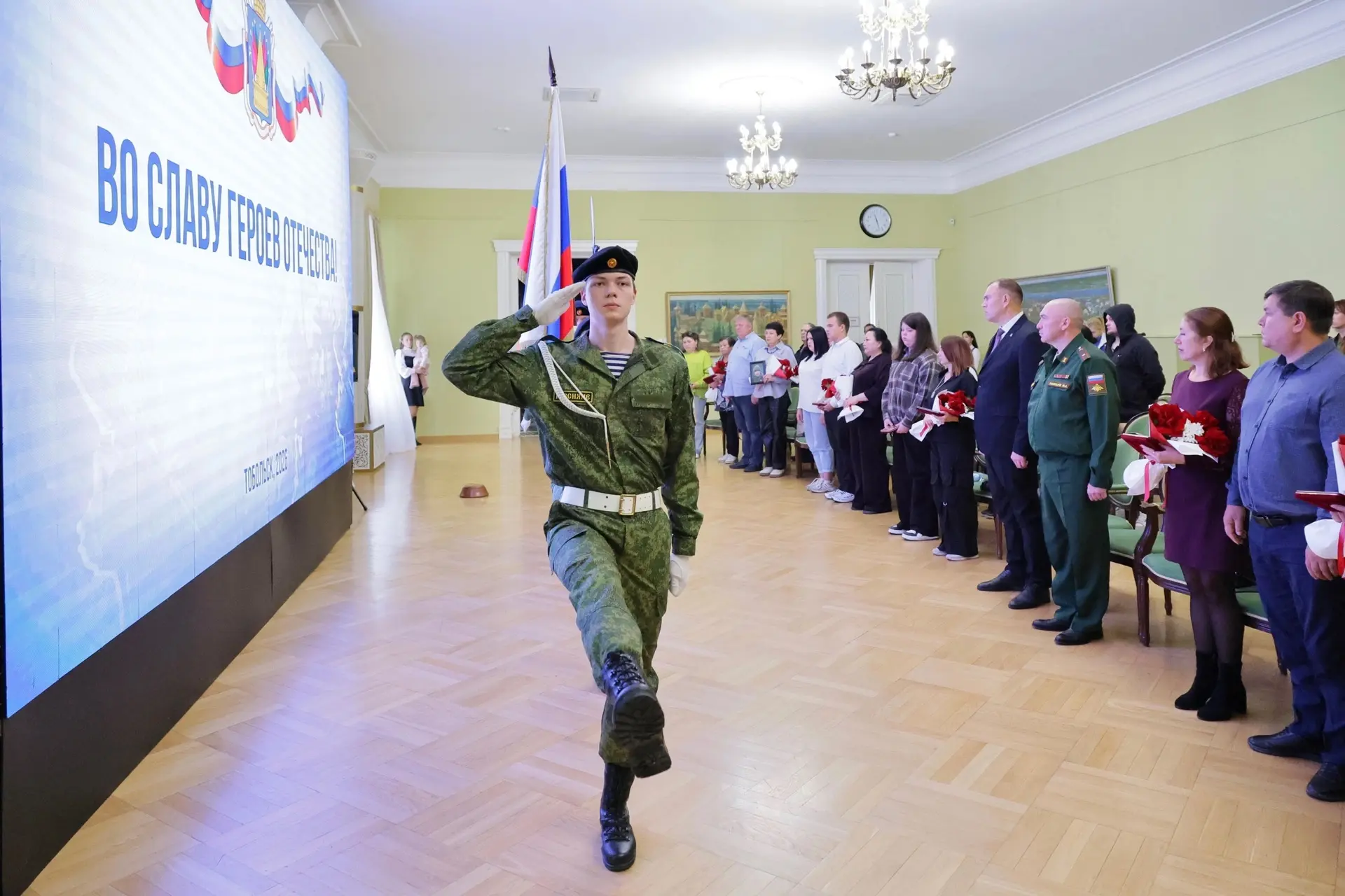 Сегодня с глубокой скорбью мы передали государственные награды семьям наших земляков, п...