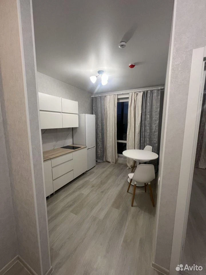 Сдам без посредников: 1-комнатная квартира, 34м²