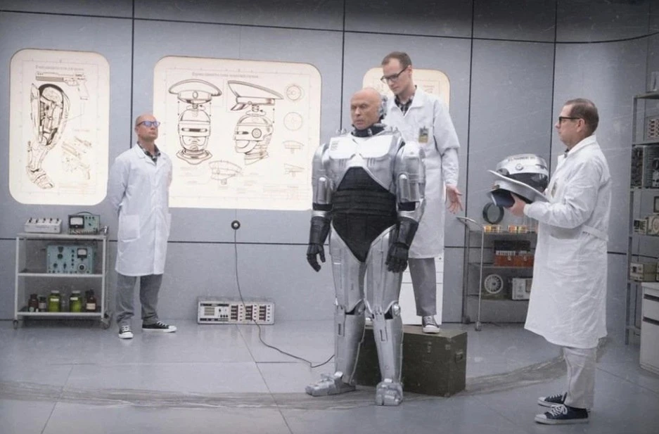 🤖🎞 Режиссер Пол Верховен займется перезагрузкой "Робокопа" - теперь в виде сериала