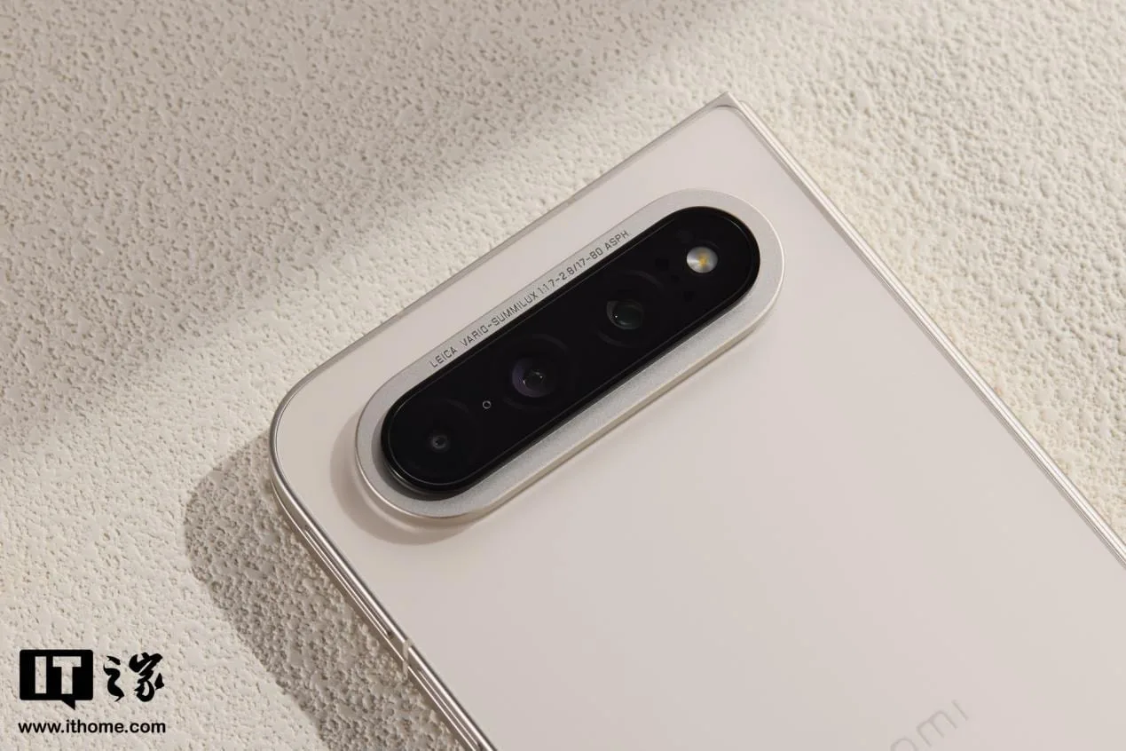 🔥 Xiaomi 18 Fold стал королём AnTuTu