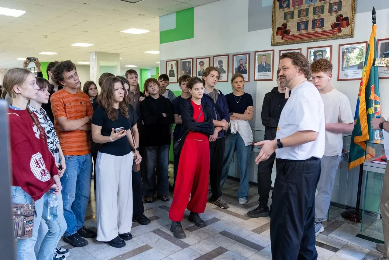 💃🏻 Школьники из Томска познакомились с казачьим бакалавриатом МГУТУ и освоили традици...