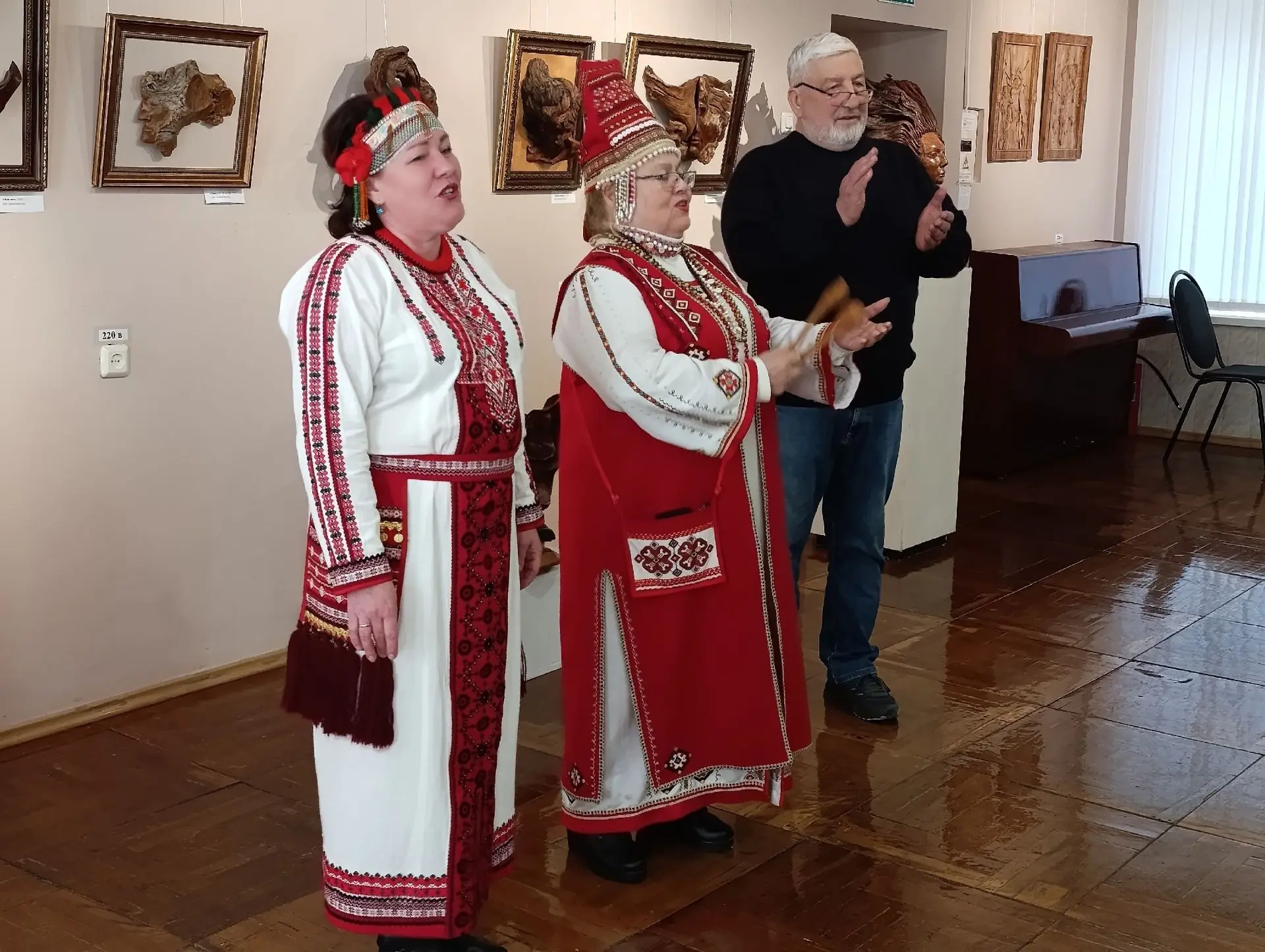 ✅Эрзянь ды мокшонь раськень культурань музейсэ панжовсь "Поэзия дерева" лементь ало выс...