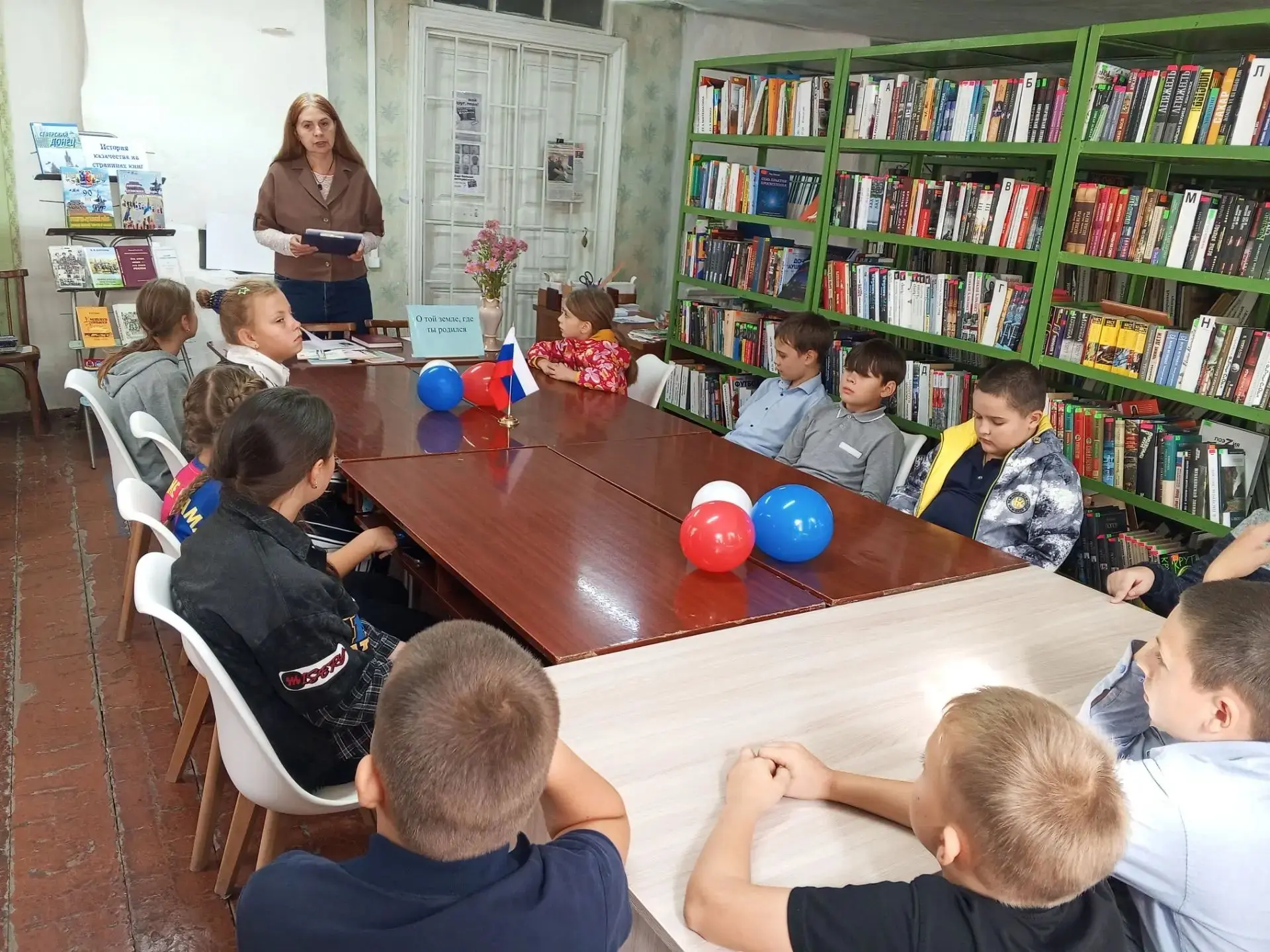 Как рассказать детям о любви к Родине так, чтобы они не заскучали?  Ответ прост — пригл...