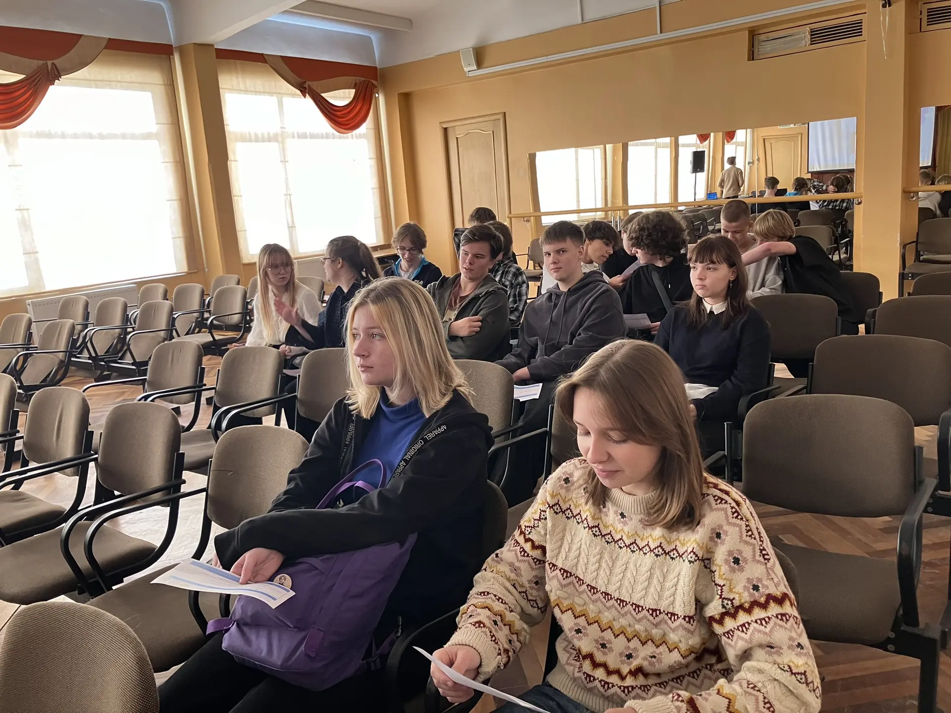 14 октября учащиеся 9 класса совершили увлекательное путешествие в мир медицины, посети...