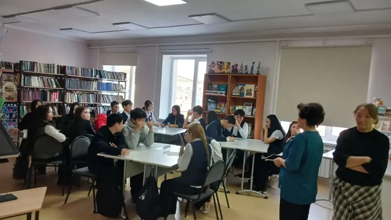 Знатоки родного края: в Булгунняхтахской школе прошёл интеллектуальный конкурс ко Дню ф...