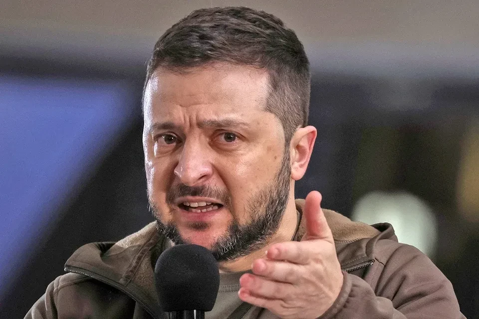 💬 Зеленский находится в состоянии истерики, заявил Дмитрий Песков: