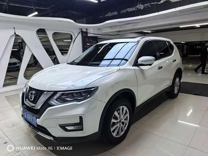 🔥 Nissan X-Trail 2023 Classic 2.0L Two-Wheel Drive Zhilian Premium Edition