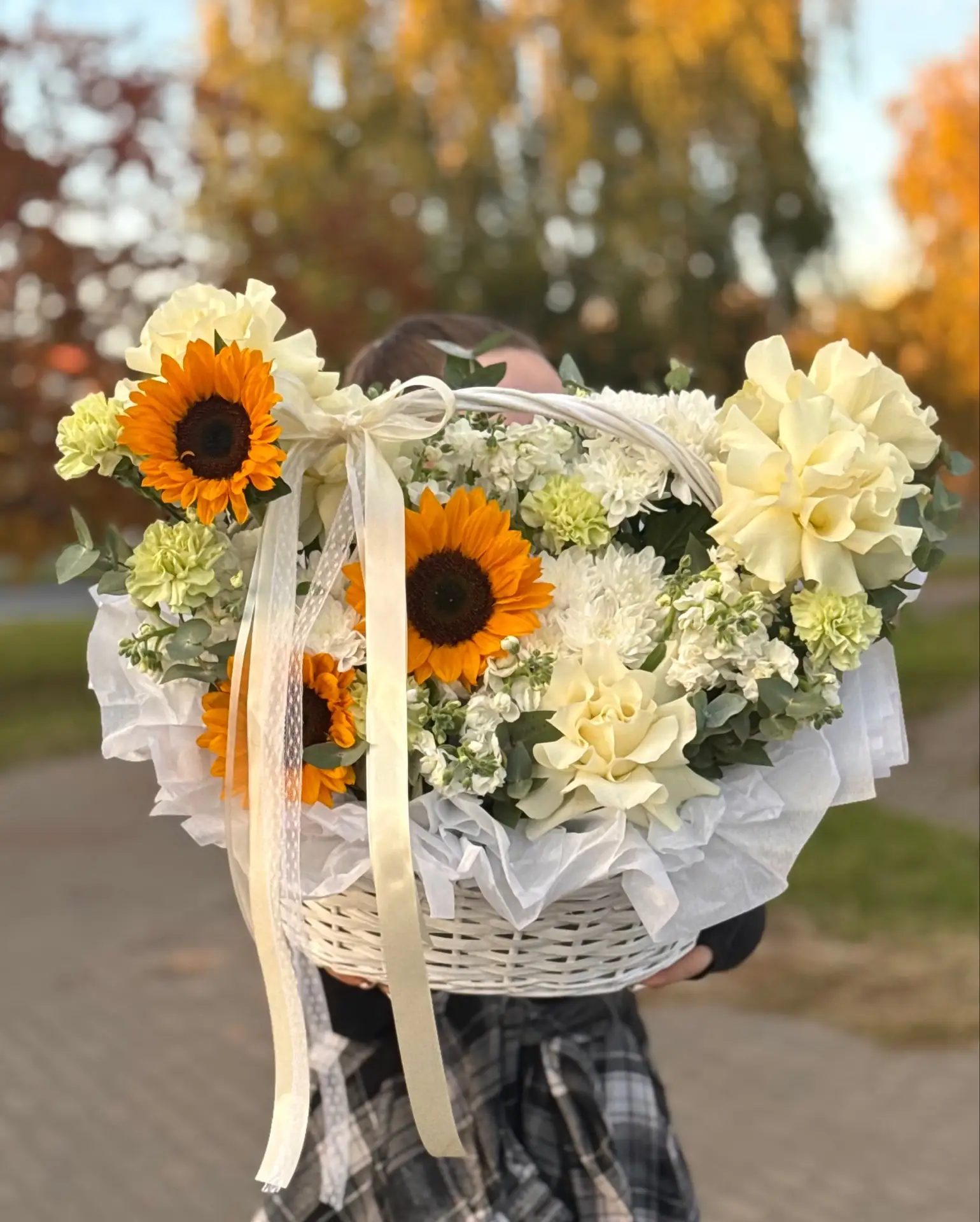 Солнечное настроение в одной корзине 🌻🤍