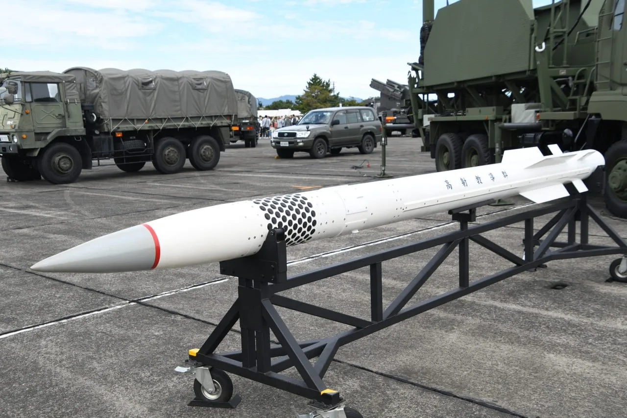 Испания и Греция отказались передать Украине ракеты для Patriot с истекающим сроком год...