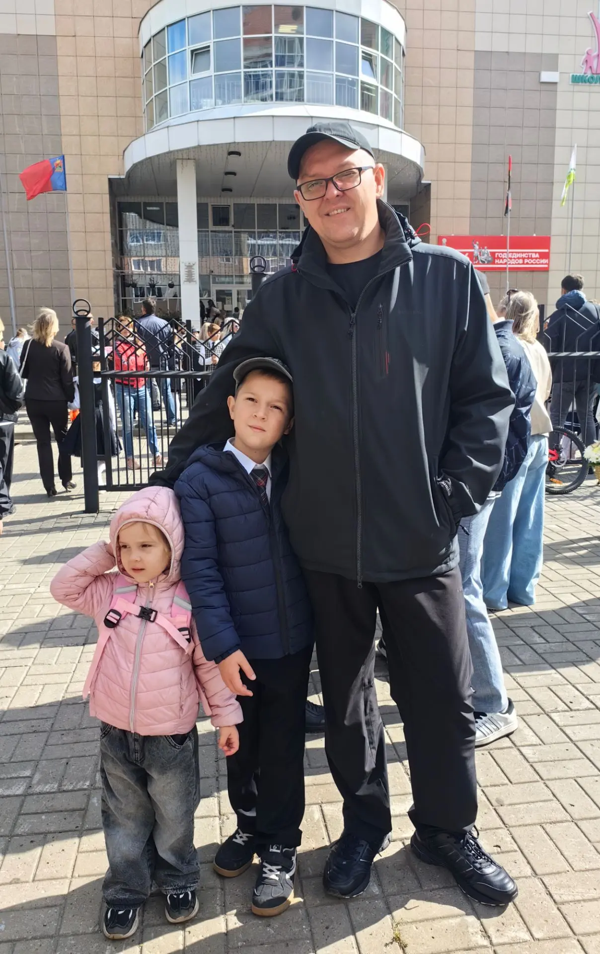 Папа, ты самый хорощий на свете, лучший отец на огромной планете! Тобой восхищаюсь, тоб...
