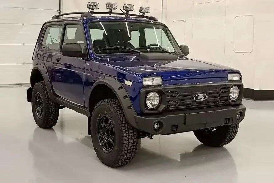 Lada Niva Bronto получила новый мотор и более брутальный обвес