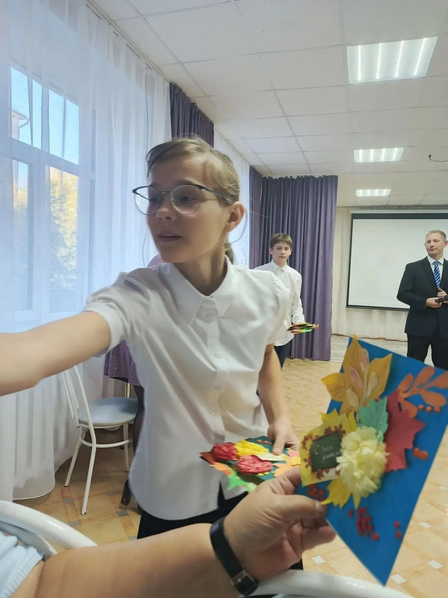 🎉 Тёплый и душевный праздник в честь Дня Учителя прошёл в нашем центре! 🎉В этот особе...