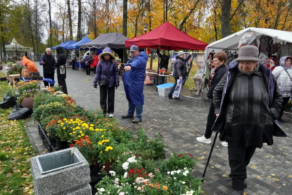 В Парке Победы состоялась традиционная осенняя ярмарка