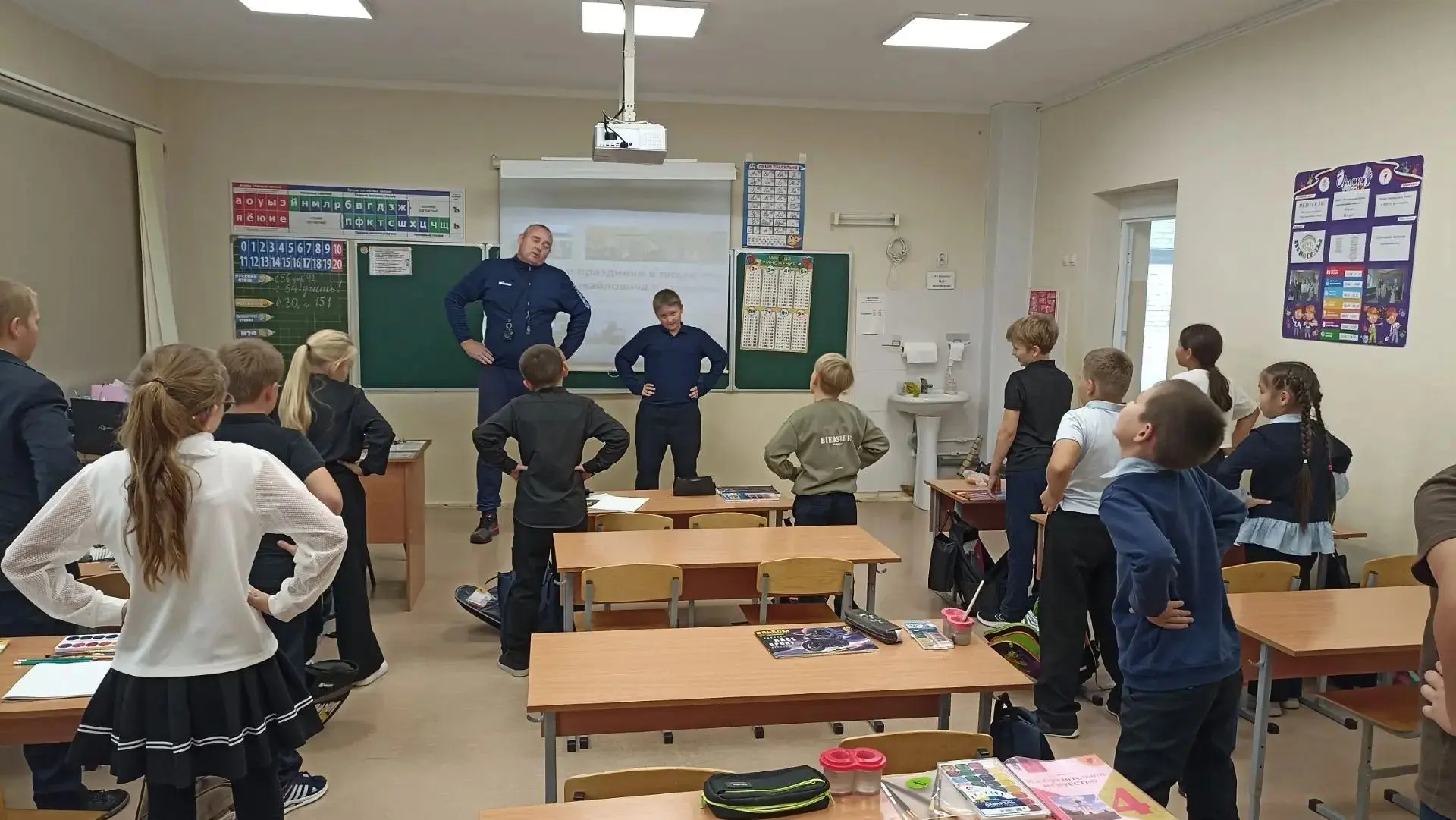 ‼"Зарядка с папой": спортивный флешмоб в преддверии Дня отца!