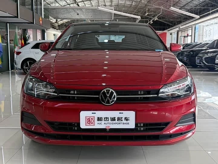 Volkswagen Polo Plus 2023