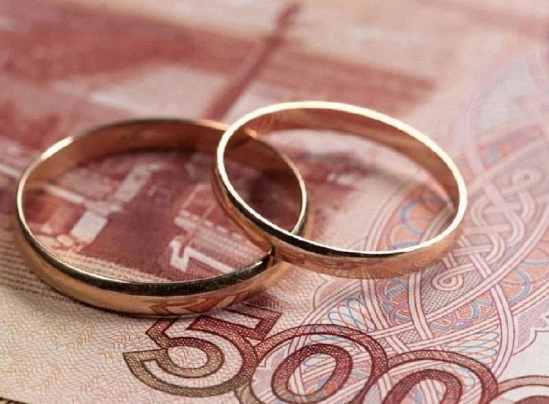 Из Парижа с любовью: иностранец "развел" тверскую пенсионерку