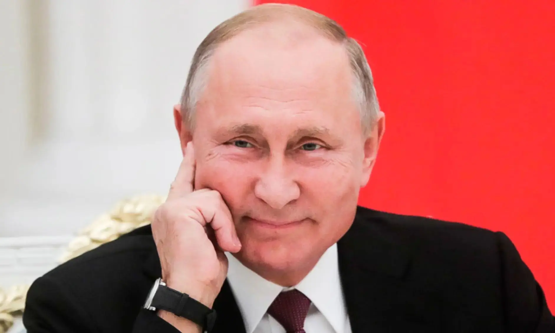 🎉 Сегодня особенный день! Владимир Путин отмечает свой 74-й день рождения.