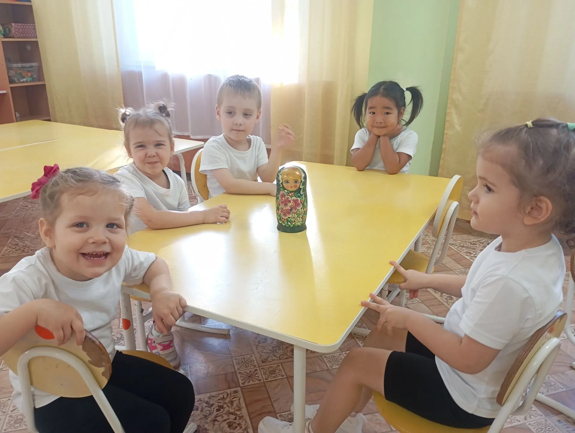 Русская матрёшка,