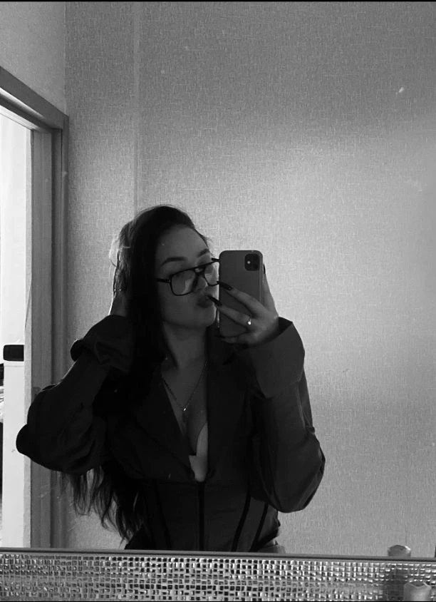 👧 al se, 19