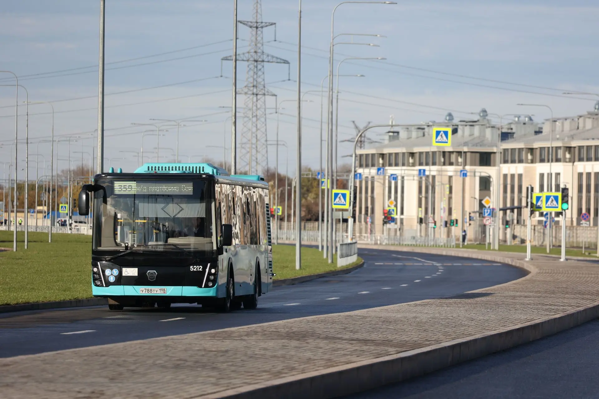 🚍 Новый участок проспекта Ветеранов открыт: меняется трасса автобусного маршрута № 359