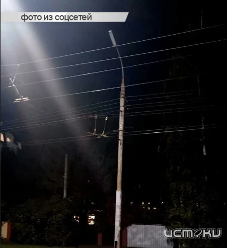 ↗️ На участке у конечной 6‑го троллейбуса в Орле несколько недель нет освещения