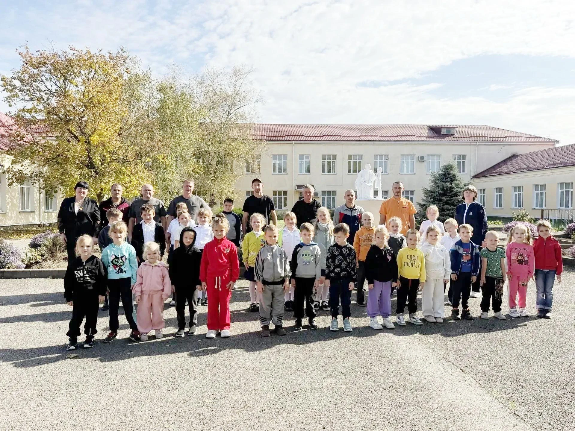 🎉 «Зарядка с папой» в Песчанокопском районе — 16 октября было по-настоящему бодро! 🎉