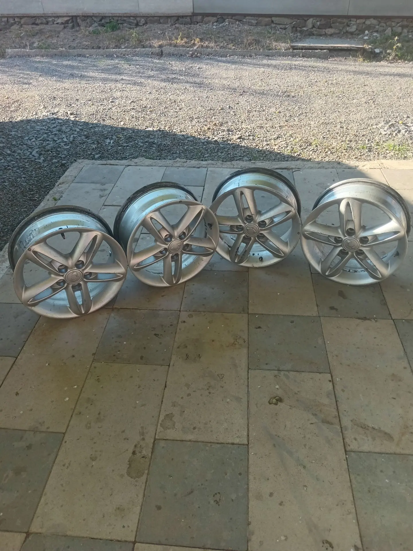Литые диски SsangYong 6.5×R18 5×112(4 шт б/у)