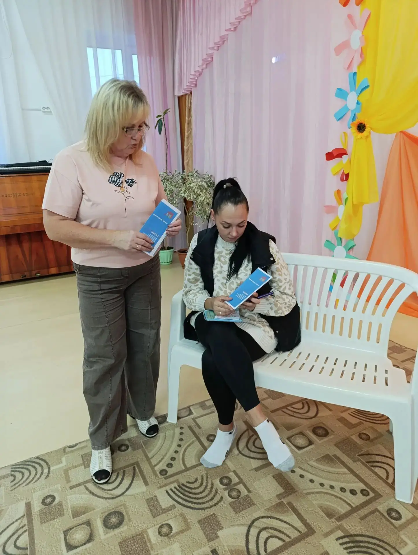 В подготовительной группе "Карамельки" прошло родительское собрание на тему: "Возрастны...