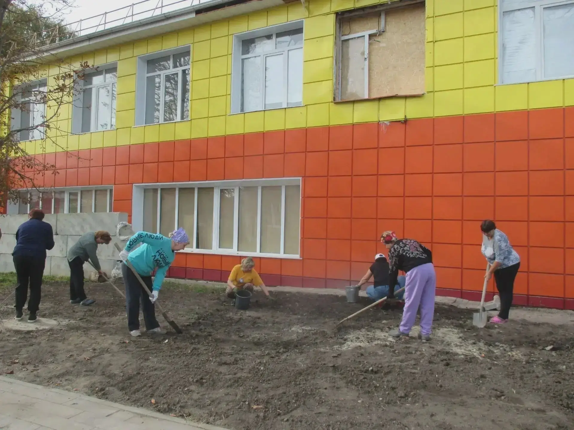 🍂 Осенний субботник прошёл в Грайвороне