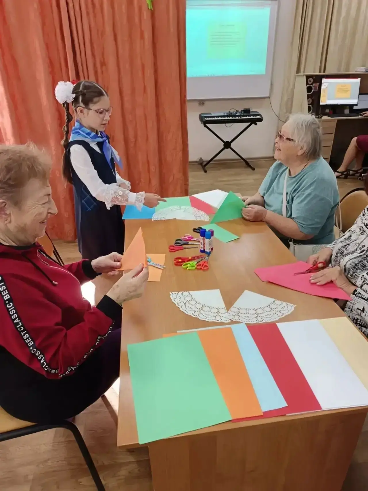 🕊️«Птица счастья» в руках — тепло в сердце!