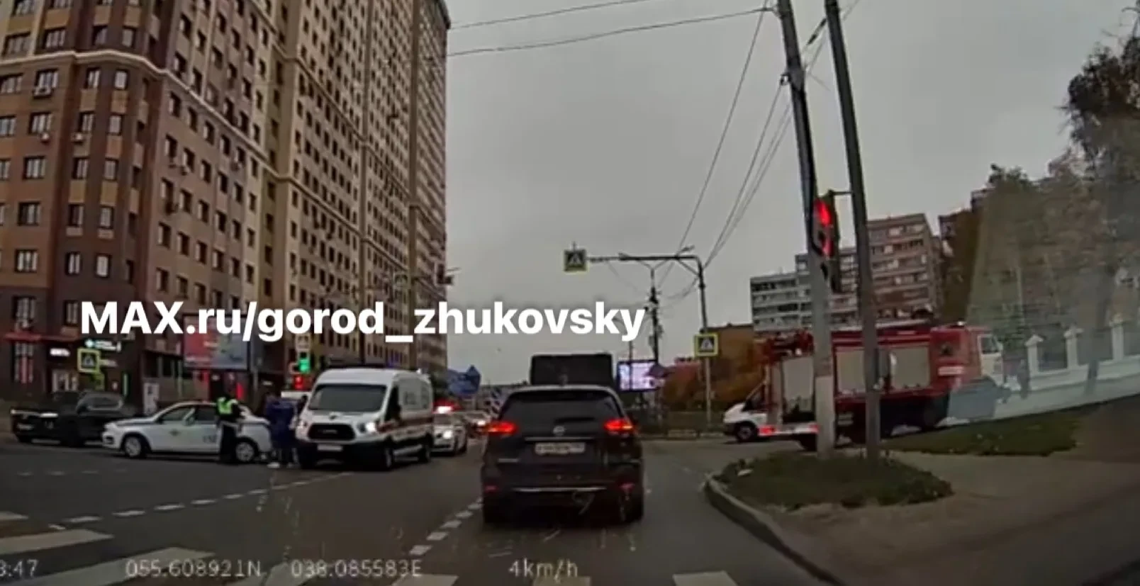 ДТП с мотоциклом на перекрёстке у церкви.